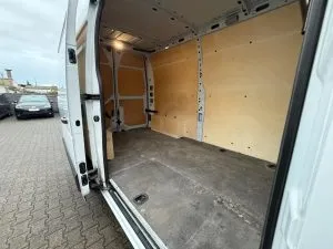 Renault Master L2H2